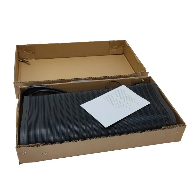 Step Snow Melting Mat – 110 V, 50×90 cm detail of non-slip heated surface